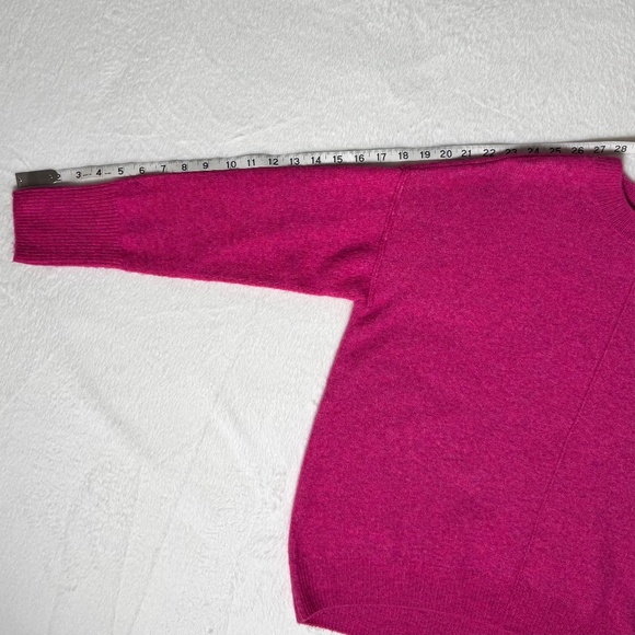 Vince Camuto Exposed Seam Crewneck Sweater Relaxed Fit Bright Pink Size XS/S - Picture 12 of 15